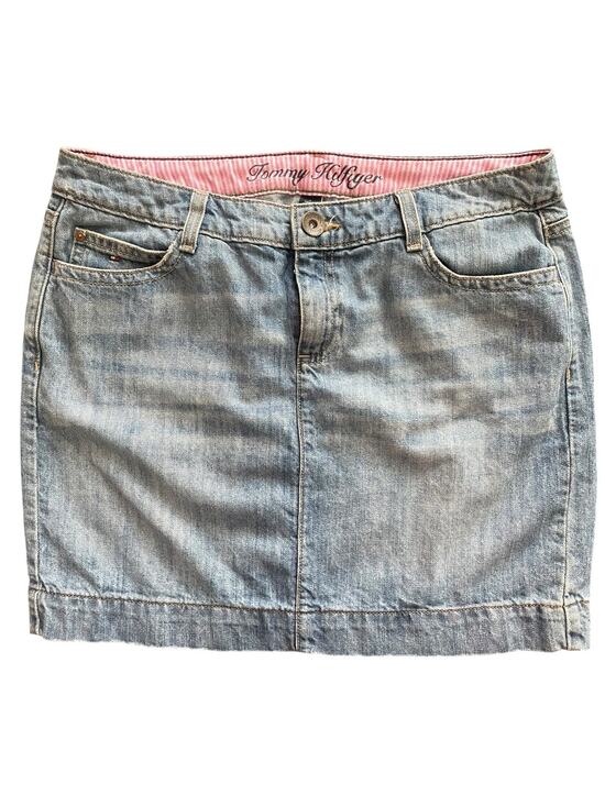 Tommy Hilfiger Dresses & Skirts - Vintage Tommy Hilfiger Denim Mini Skirt Light Wash Size 8 Striped Waistband